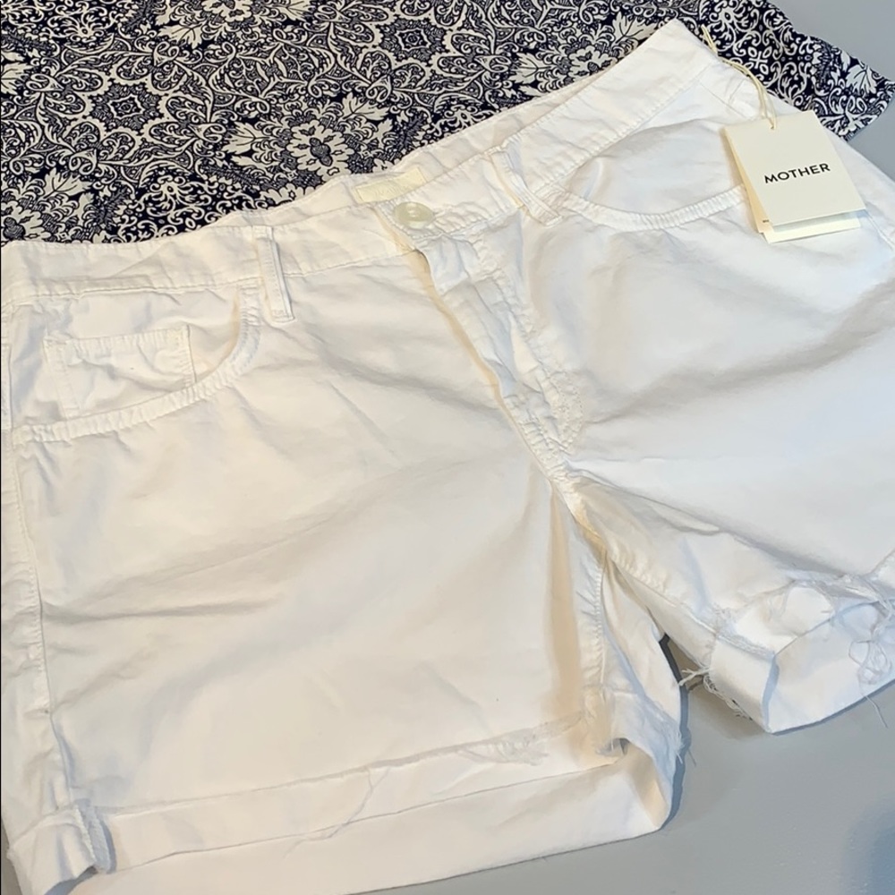 MOTHER White Dropout Cuff Short. Mother